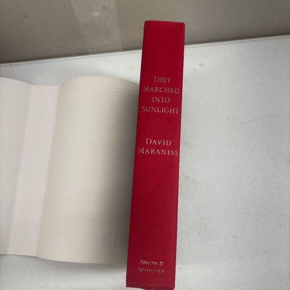 They Marched into Sunlight : War & Peace Vietnam & America October 1967 'SIGNED' - Picture 11 of 13